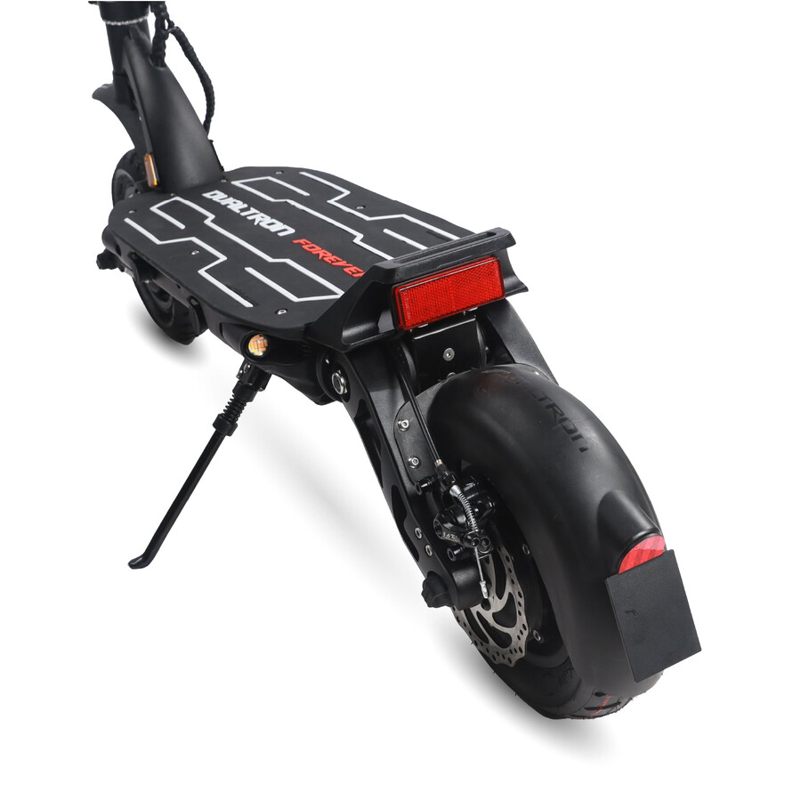 dualtron forever 2.0 elektroroller mit zwei motoren über 64 kmh